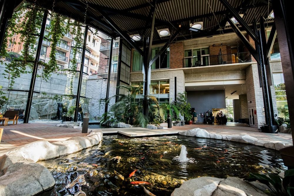 The Parkside Hotel And Spa Виктория Екстериор снимка